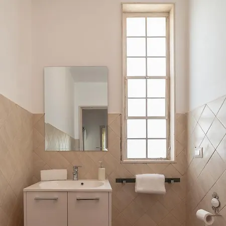 Bed and Breakfast Domus Salento & Con Parcheggio Privato In Loco 4*