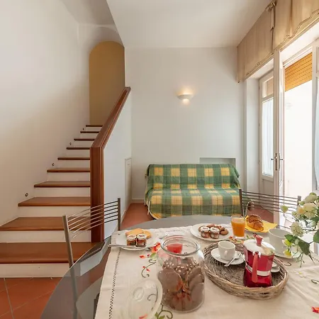 Bed and Breakfast Domus Salento & Con Parcheggio Privato In Loco 4*